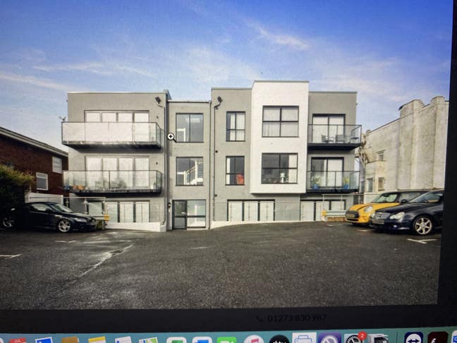2 bed, 2 bath flat Peacehaven  Main Photo
