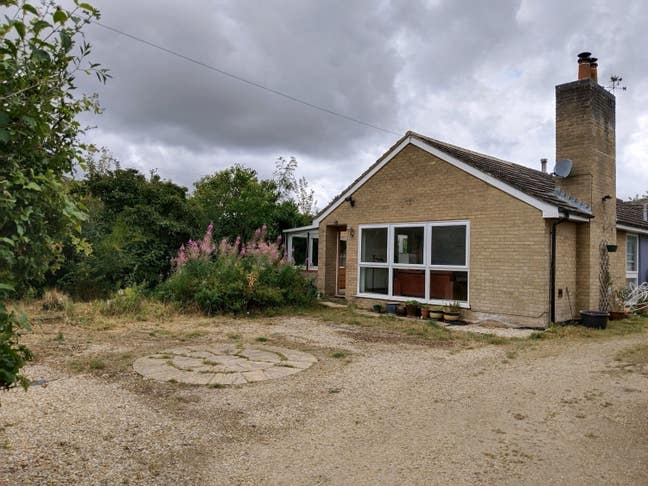 Peaceful bungalow apartment in Beckley OX3 9UY  Main Photo