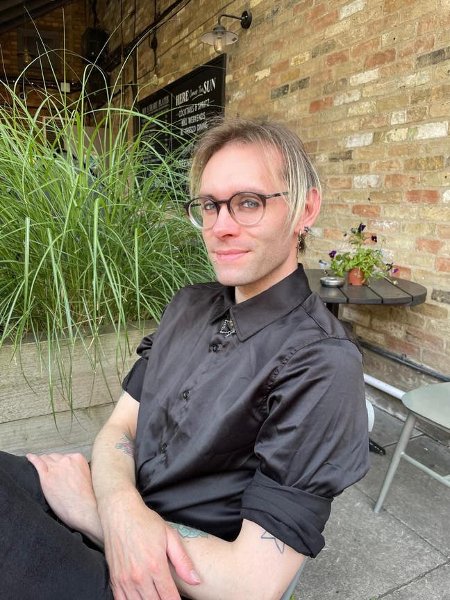 Looking for double room/flat Main Photo