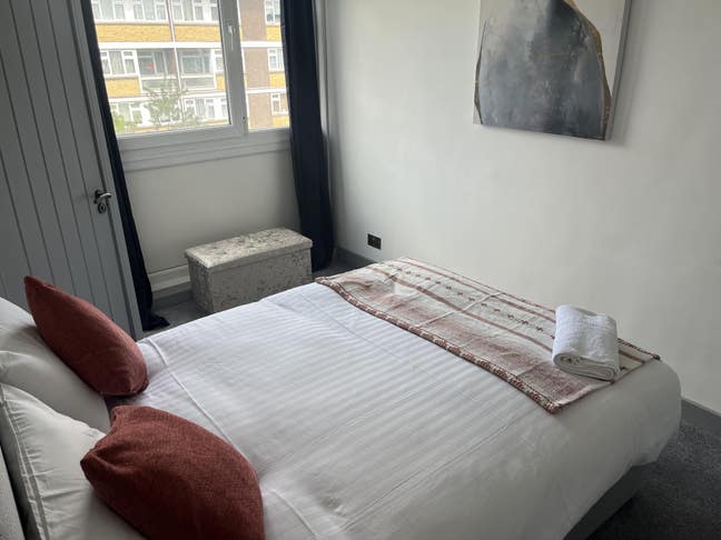 Spacious Deluxe Rooms in Hackney Main Photo