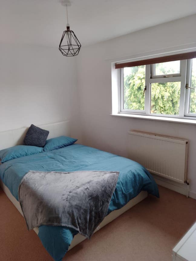 Fully Furnished Room available January in GU2 Main Photo