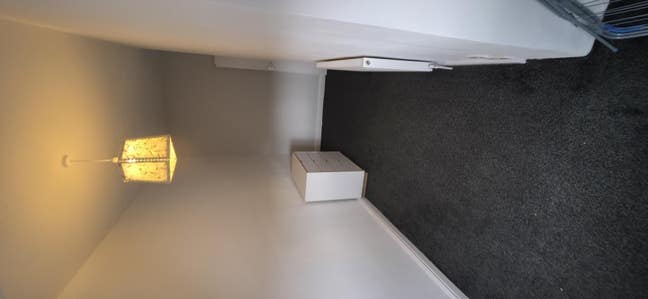 Single room in 2 bed terrace in edgely  Main Photo