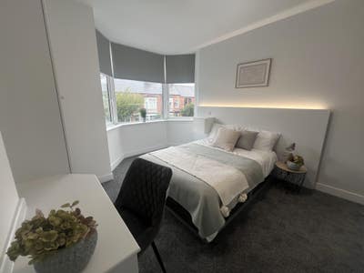 ⭐️ New Double Ensuites with Smart Tv's ⭐️  Main Photo