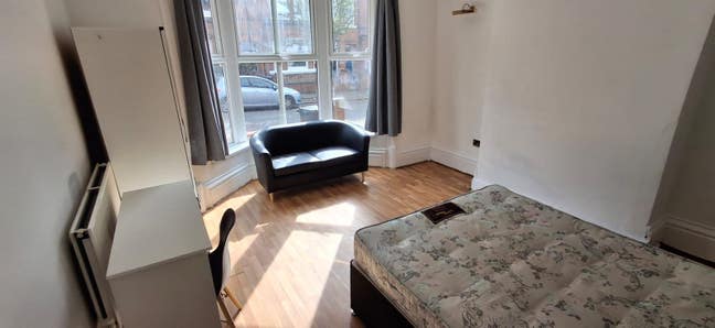 Rooms Newly Available! All Bills Incl!  Main Photo