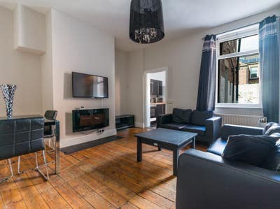 Room Available - 3 Bed Student Flat in Jesmond Main Photo