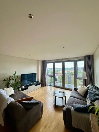 Double Room / Private bathroom / city-centre   Main Photo