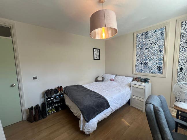 Modern 3-bed, 2-bath flat in N15 Main Photo