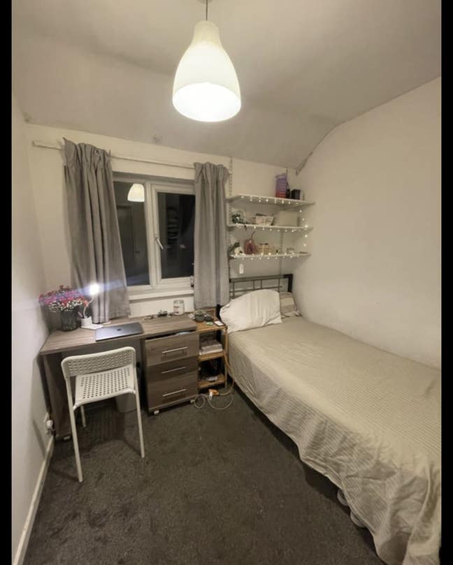 Room Available for Short-Term Lease – August  Main Photo