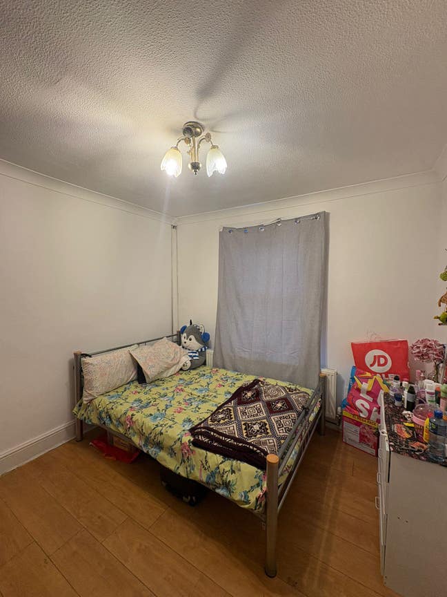 Room availability for rent  Main Photo