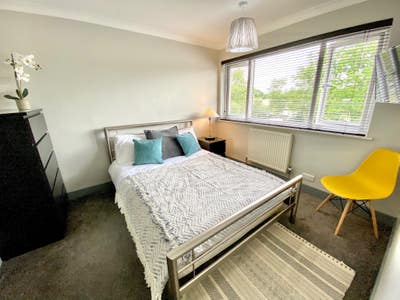 Lovely Double in modern House Main Photo