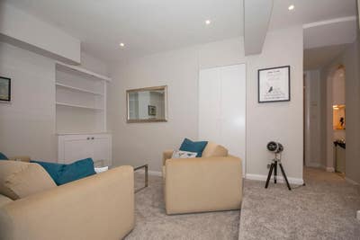 Stunning 2 Bedroom Flat Near Wandsworth Common Main Photo