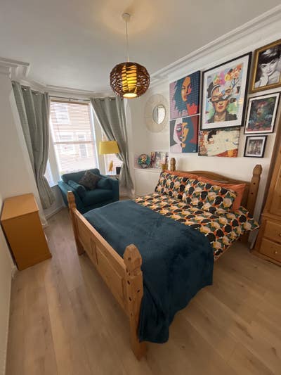 Large double bedroom ground floor  Main Photo