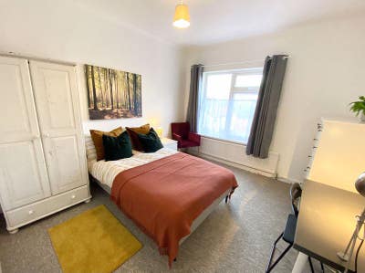Double Rooms Close to Airbus / Southmead Hosp Main Photo