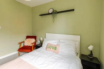 Double room with private bathroom Main Photo