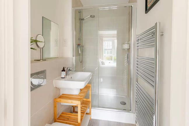 Double room with ensuite Main Photo