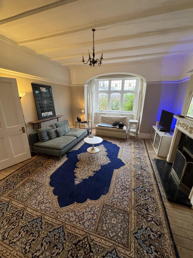 Open Plan Ground Floor Flat With Garden. Bills Inc Main Photo