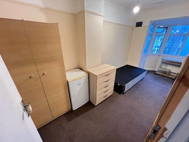 🛏️ Large Single Room to Let - Willesden Green Main Photo