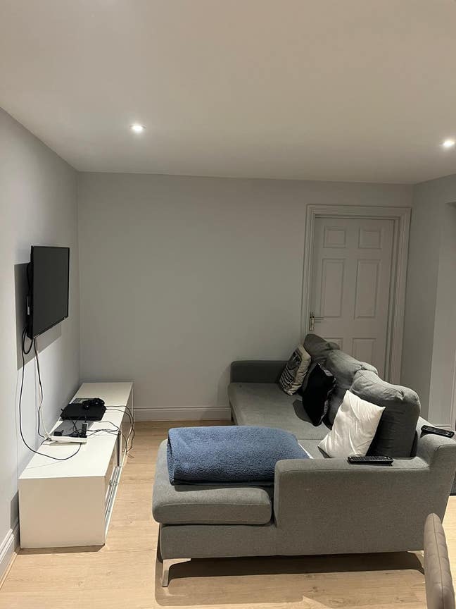 OakView Firbank Place- A modern 4 bedroom house Main Photo