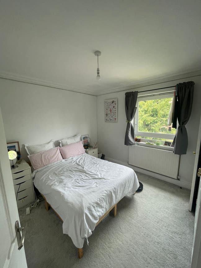 Double room in Wimbledon Main Photo