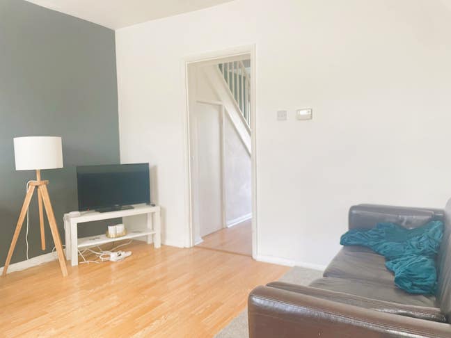 Fantastic Loc 4BED2Bath Clarence Avenue ClaphamSW4 Main Photo