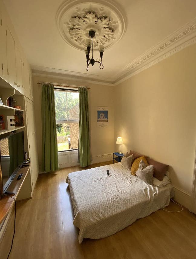Bright Double Room (Private Bathroom)  Main Photo