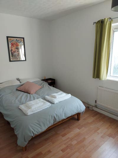 1 double bed room in Camberwell flat Main Photo