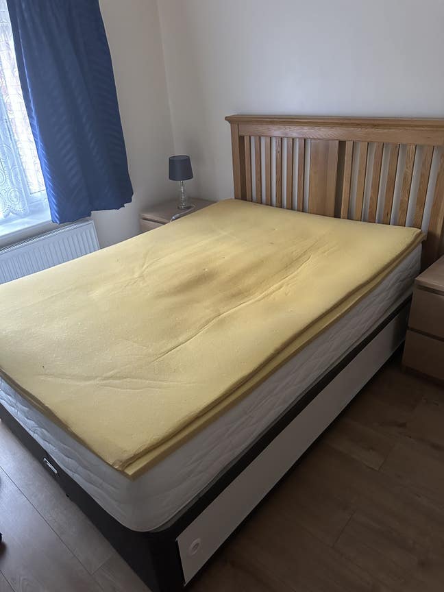 Spacious Double Room - Female Only Main Photo