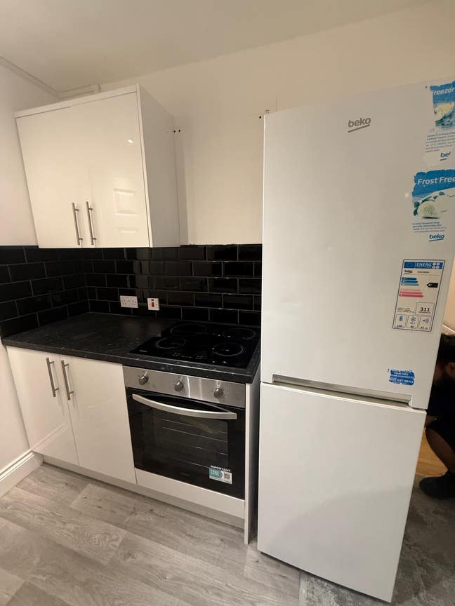 Lovely brand new studio flat Main Photo
