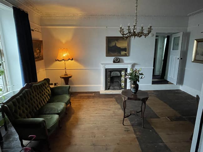 New converted period property available now.  Main Photo