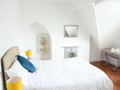 1St Floor Ex-Large Loft Double Room Main Photo