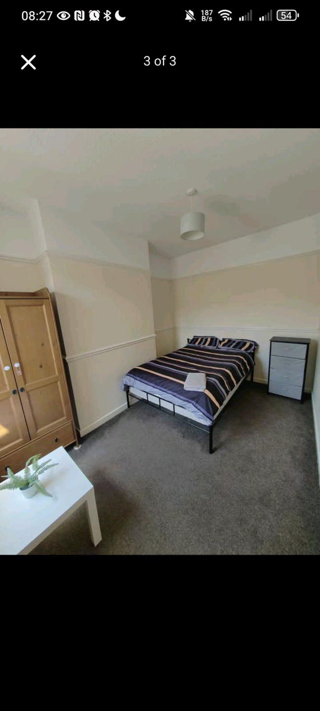 Room to rent  Main Photo