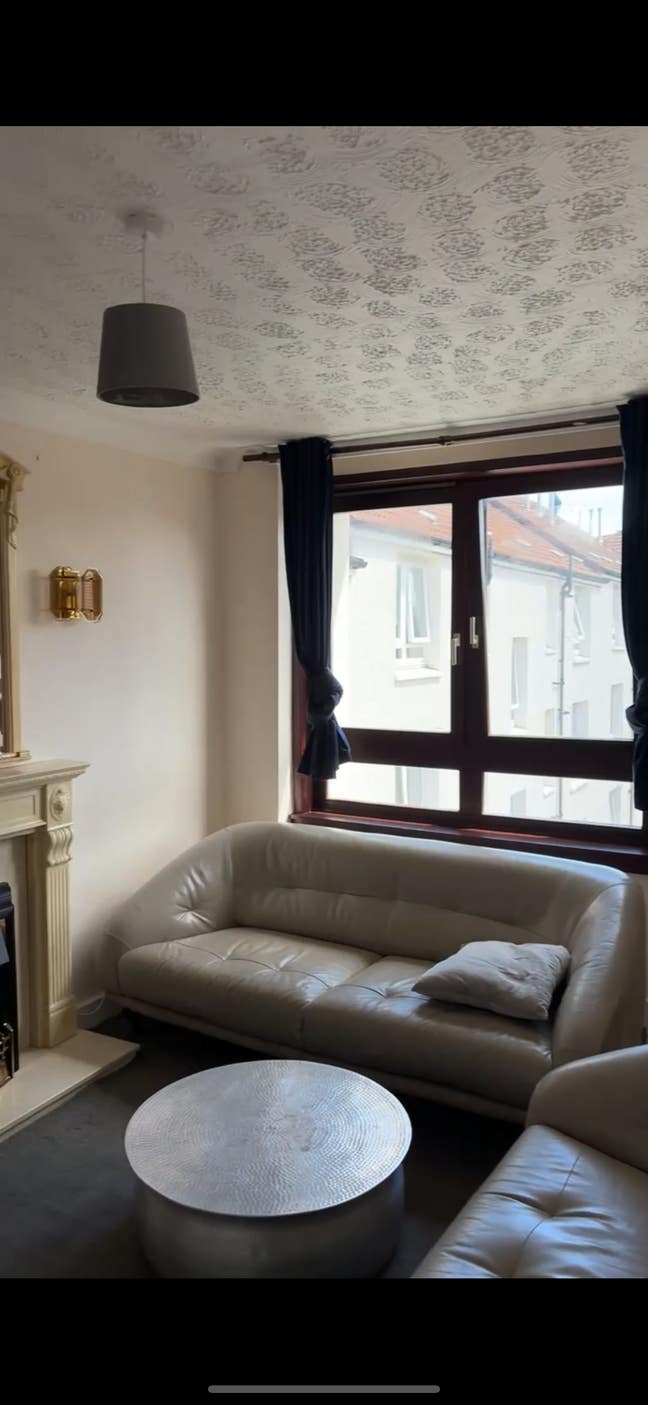 Spacious Room in a flat for homely flatmate Main Photo