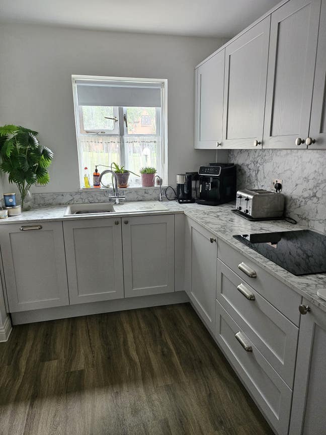 Double room in shared house  Main Photo