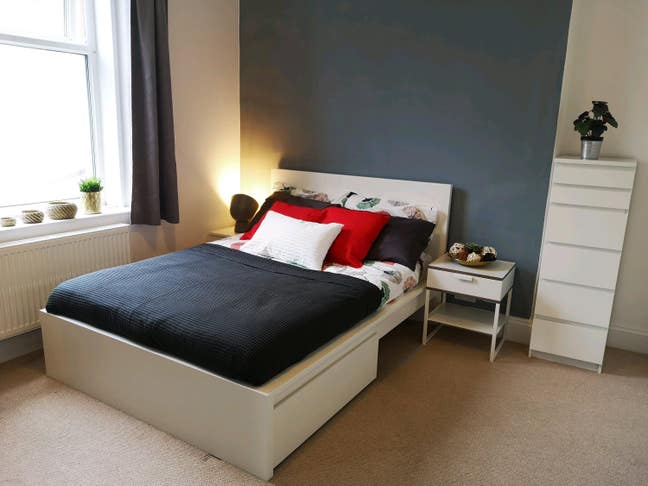Ensuite rooms with all bills included! No deposit! Main Photo