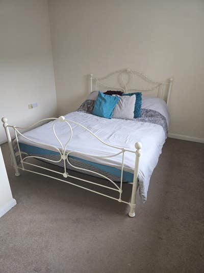 Double room. Not furnished  Main Photo