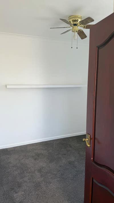 Spacious room to rent in Rochdale, OL12 Main Photo