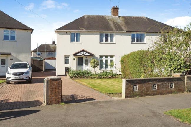 3 bed Semi Detached property  Main Photo