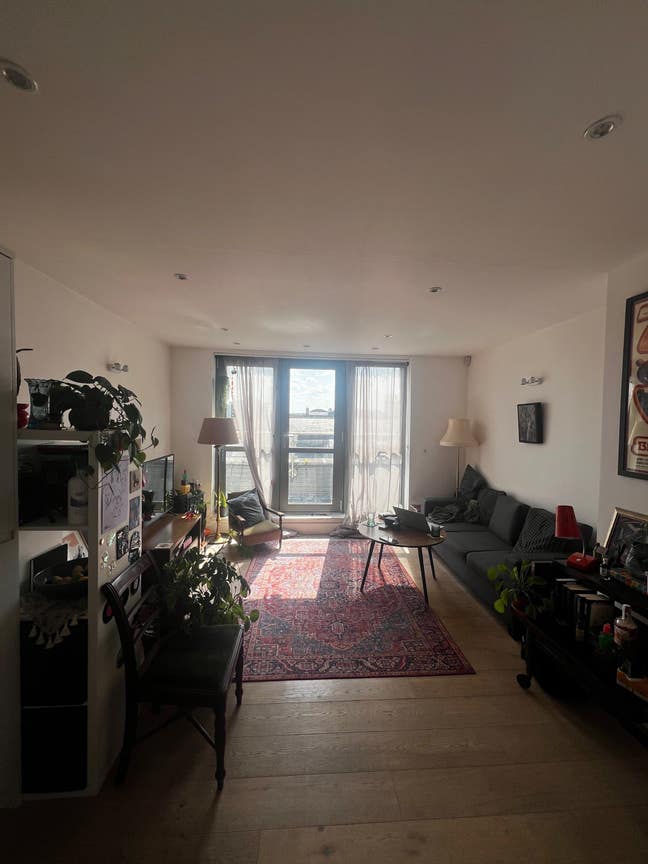 Top Floor Flat in Finsbury Park  Main Photo
