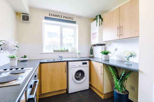 2 Rooms Available – Student House Near Salford Uni Main Photo