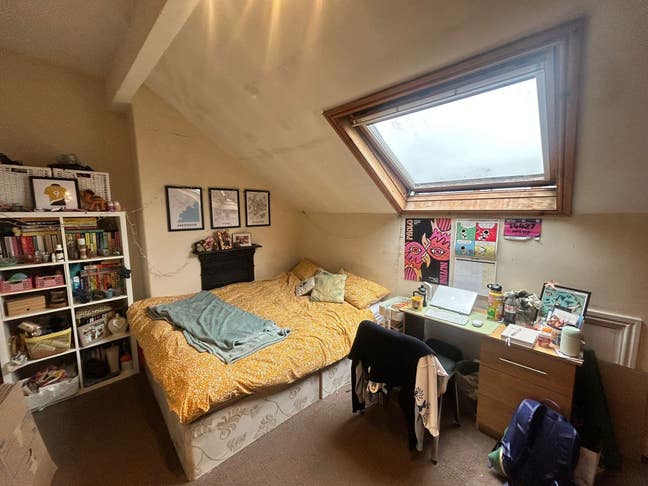 Room in 4 bed house for 2025/26 Main Photo