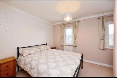 Double Room Available Near Town  Main Photo