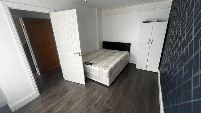 Double Room for rent in Enfield EN3  Main Photo