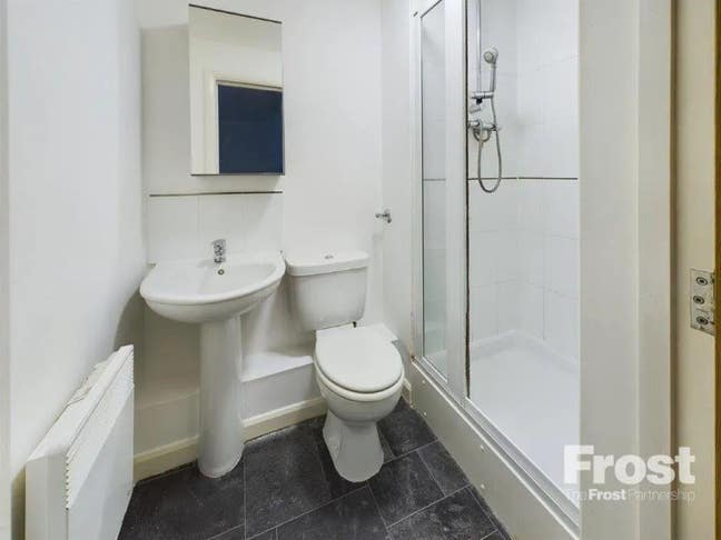 Rooms for rent  Main Photo
