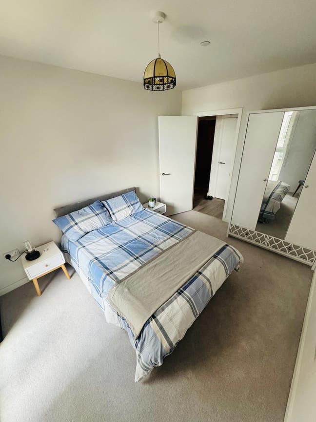 Double Room in New Flat on Elizabeth Line Main Photo