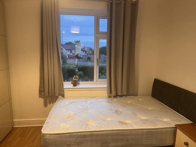 En- suite double room Main Photo