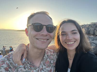 Couple looking for short term let Main Photo
