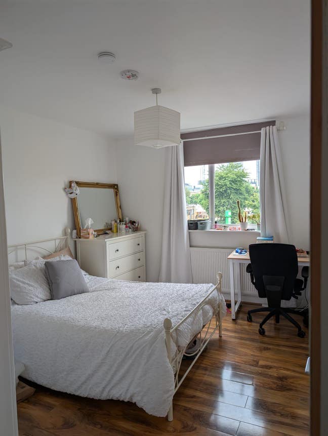 Large Double Room - Whitechapel/Bethnal Green Main Photo