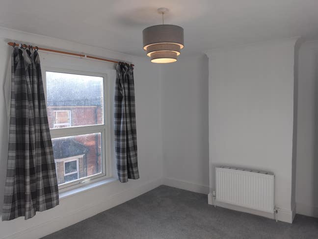 Double bedroom for rent  Main Photo