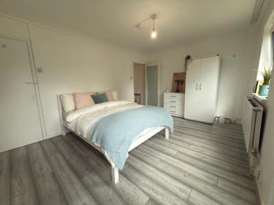 🛏️ 3 New Rooms in Bermondsey – Zone 2 🌿 Main Photo