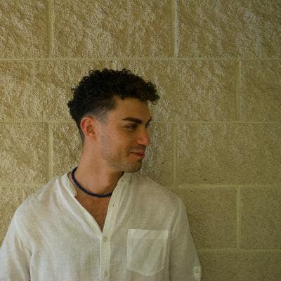 Student Male seeks a single or double room Main Photo